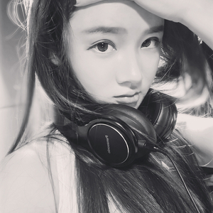 欧美另类淫荡熟女
